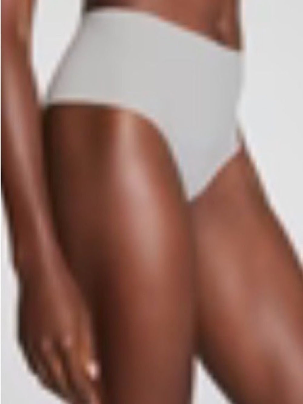 SPANXsupersmooth™ Undie-tectable®
Tanga | French Gray